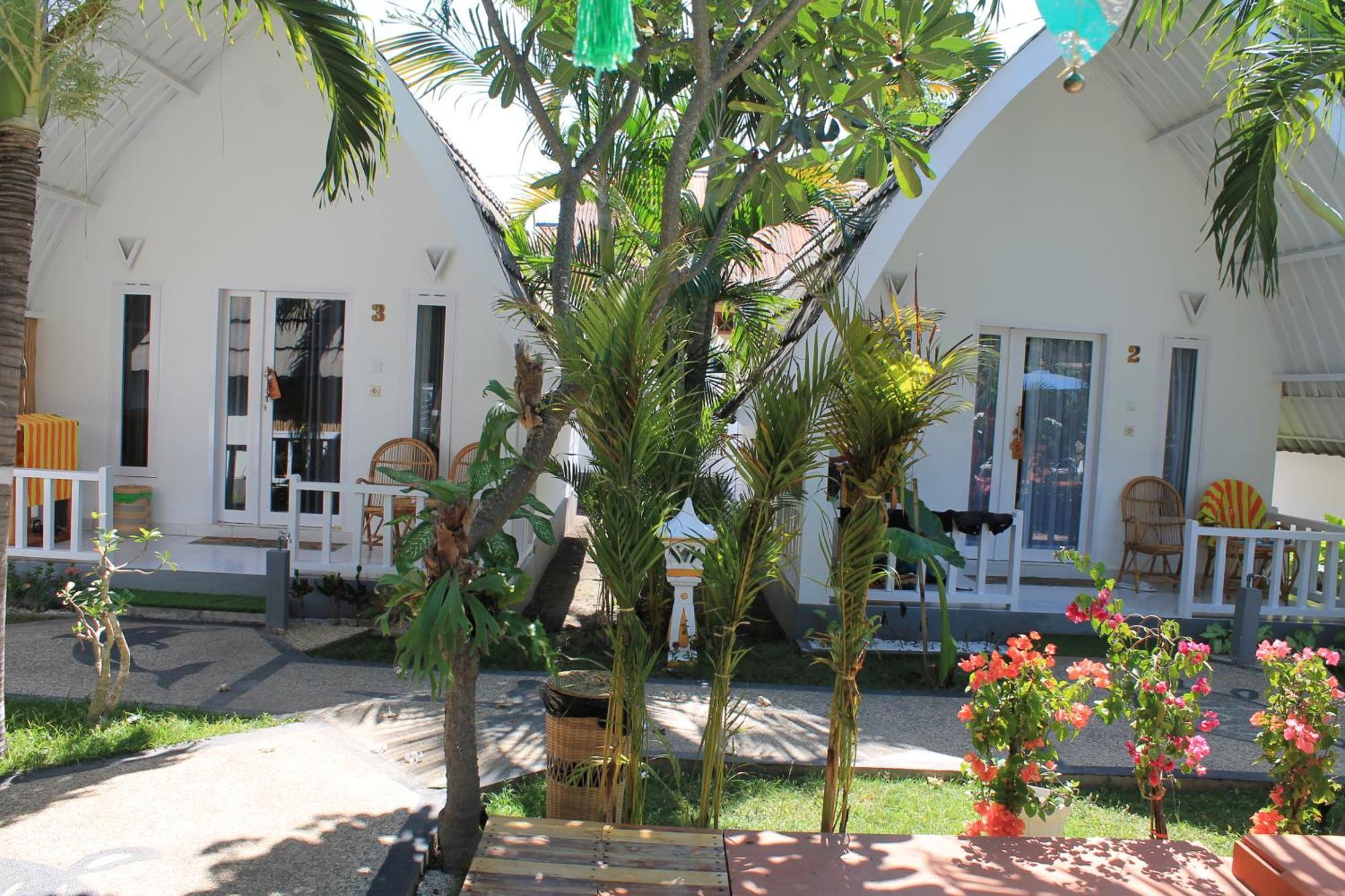 New Balengku Dua Hotel - Adults Only Gili Air Exterior photo